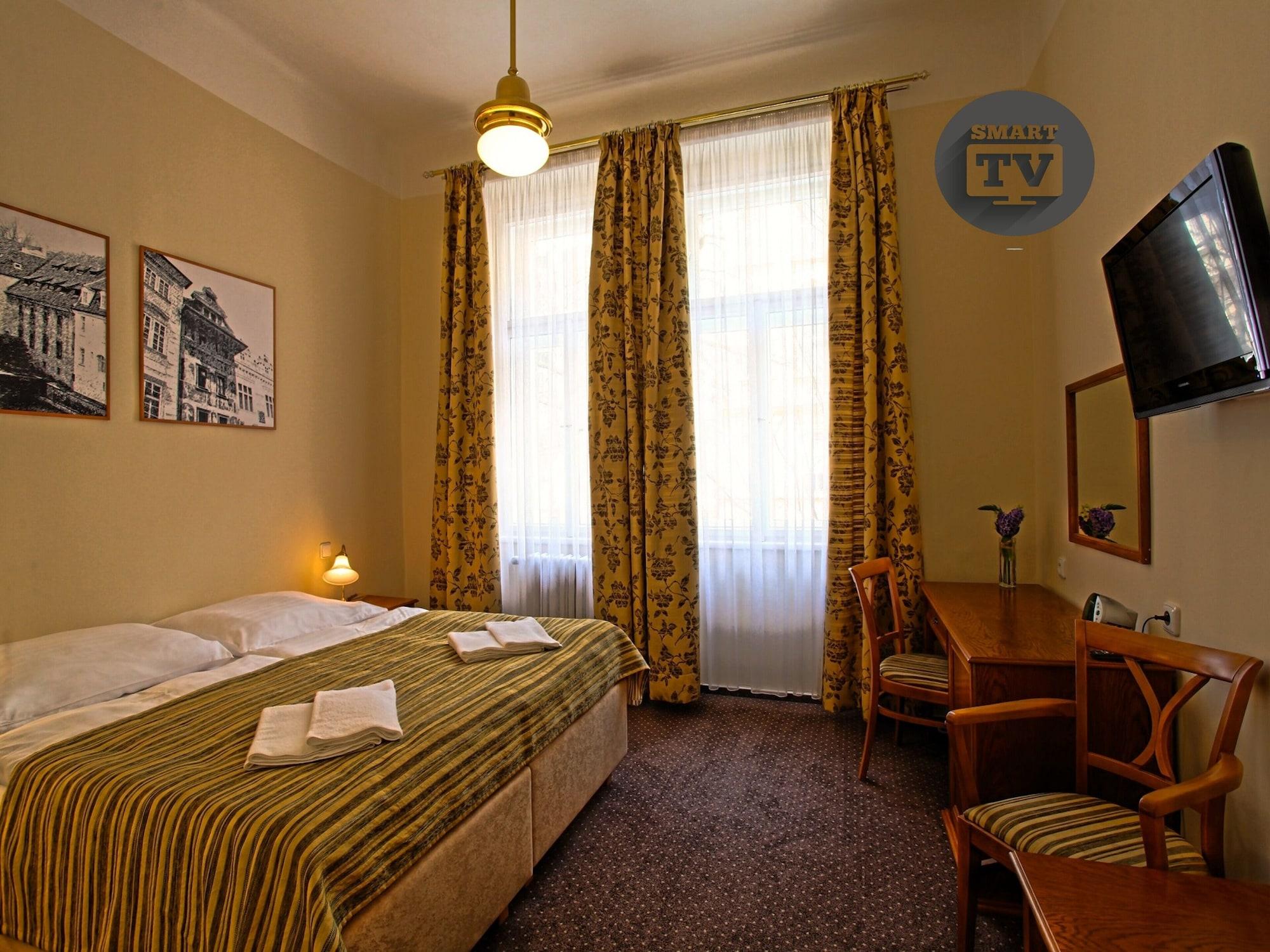 Anna Hotel Prague Exterior photo